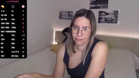 Julie online show from November 14, 2025, 5:11 pm