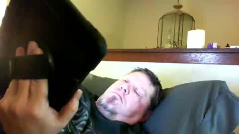 Snapshot of justsetfree chatting on January 18, 2025, 1:41 am justsetfree online show from January 18, 2025, 1:41 am