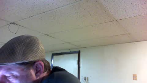 Snapshot of justsetfree chatting on January 24, 2025, 5:42 am justsetfree online show from January 24, 2025, 5:42 am