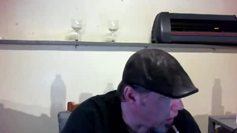 Snapshot of justsetfree chatting on February 20, 2025, 7:12 am justsetfree online show from February 20, 2025, 7:12 am