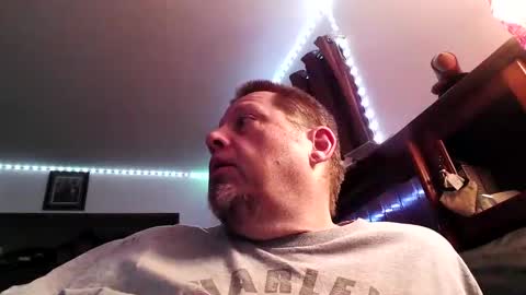 Snapshot of justsetfree chatting on October 26, 2025, 6:52 am justsetfree online show from October 26, 2025, 6:52 am