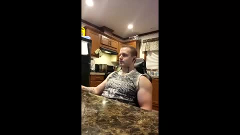 Snapshot of justus0624 chatting on April 2, 2026, 1:25 am justus0624 online show from April 2, 2026, 1:25 am
