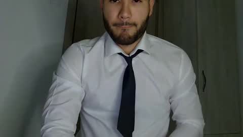 Justin online show from October 8, 2025, 8:50 pm