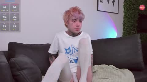 Juuzou hehim u can call me Juz online show from January 19, 2025, 8:18 am