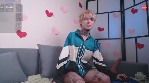 Juuzou hehim u can call me Juz online show from February 3, 2025, 6:28 pm