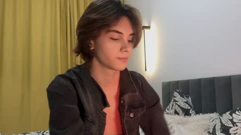 Snapshot of k0sta_32 chatting on January 22, 2025, 8:06 pm  k0sta online show from January 22, 2025, 8:06 pm