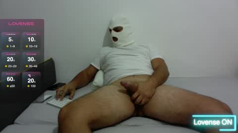 k1tt04n0nym0 online show from November 12, 2025, 4:57 am