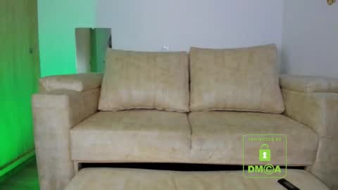 Snapshot of k4ymull3r_ chatting on September 22, 2025, 12:34 am Kayli online show from September 22, 2025, 12:34 am