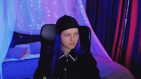 Snapshot of kaela_spell_ chatting on June 2, 2026, 1:07 am kaela_spell_ online show from June 2, 2026, 1:07 am