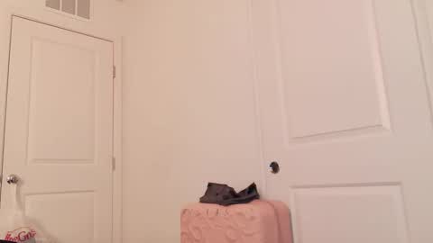 kaelagreen online show from January 13, 2026, 12:38 am