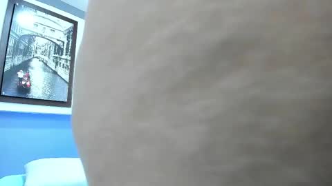 Antonella online show from January 13, 2026, 4:40 am