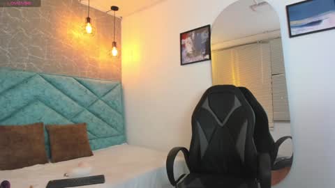 Snapshot of kaia_baiker chatting on January 25, 2025, 1:21 am KAIA online show from January 25, 2025, 1:21 am