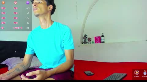 KAI  LIAM online show from February 1, 2026, 3:16 am