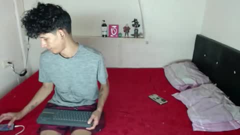 KAI  LIAM online show from February 19, 2026, 2:51 am