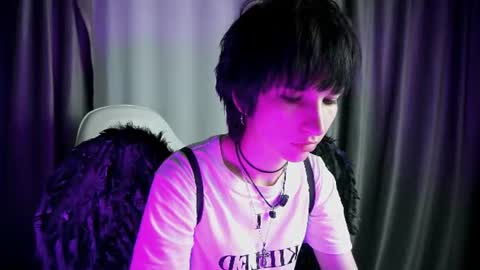 Snapshot of kaifallenangel chatting on August 1, 2026, 7:40 am Kai online show from August 1, 2026, 7:40 am