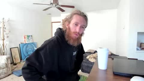 Kaiku77 online show from April 7, 2026, 1:33 pm