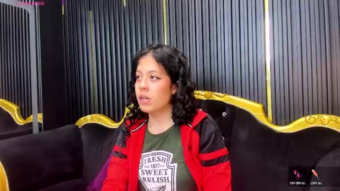 Snapshot of kaira_luxury chatting on May 6, 2026, 3:02 am kaira_luxury online show from May 6, 2026, 3:02 am