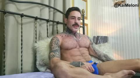 Snapshot of kairos_xx chatting on June 15, 2026, 12:35 am Kairos Meucci online show from June 15, 2026, 12:35 am