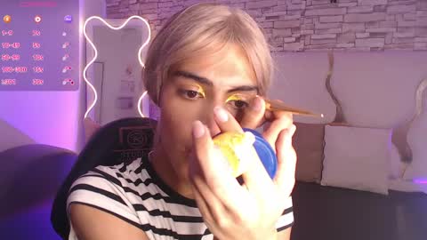 kaisage_tay online show from May 5, 2026, 3:36 am