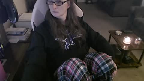 Camprincess331 online show from January 5, 2025, 1:03 am