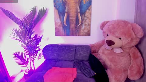 Kaity Lane online show from April 12, 2026, 12:04 am