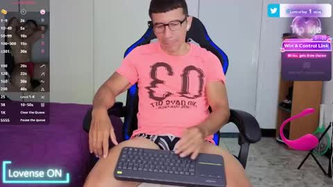Snapshot of kale_19 chatting on June 5, 2026, 1:56 am Kale online show from June 5, 2026, 1:56 am