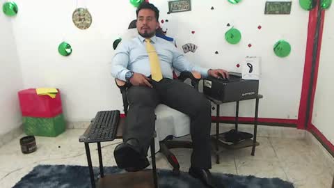Snapshot of kalethbigdick88 chatting on July 1, 2026, 2:18 pm Kaleth online show from July 1, 2026, 2:18 pm