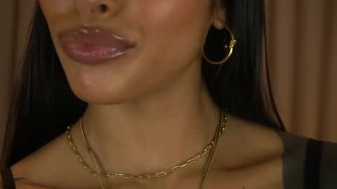 kaligray10 online show from September 15, 2025, 7:47 pm