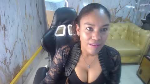 Kamala. Live 2100 - 600 online show from November 9, 2025, 12:47 pm