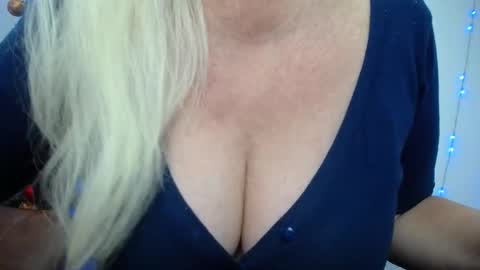 KamaliaSim online show from December 1, 2024, 10:21 pm