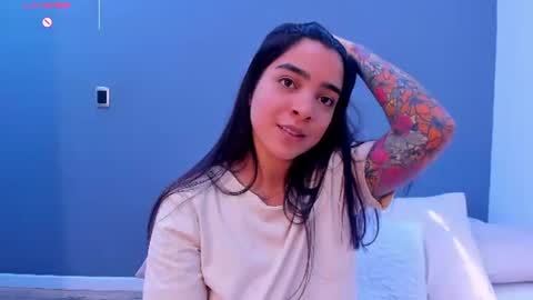 Snapshot of kamilabetancourt chatting on June 12, 2026, 1:54 pm Kamila Betancourt online show from June 12, 2026, 1:54 pm