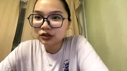 Snapshot of kamilahschaff chatting on June 3, 2026, 5:40 pm Bella online show from June 3, 2026, 5:40 pm