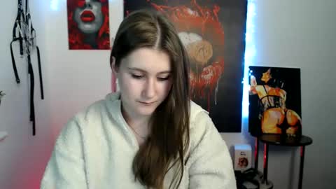 kamilla_love_ online show from March 18, 2026, 2:20 pm