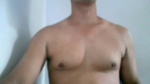 Snapshot of kamilo69_ chatting on July 4, 2026, 12:55 pm Kamilo online show from July 4, 2026, 12:55 pm