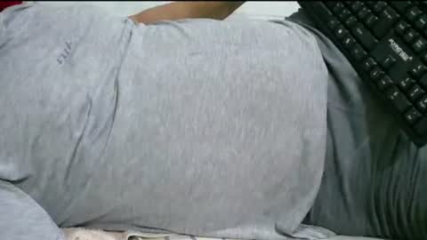 Snapshot of kamilo69_ chatting on July 12, 2026, 4:14 am Kamilo online show from July 12, 2026, 4:14 am