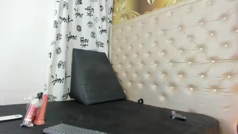 Snapshot of kamilo_gx chatting on October 7, 2025, 1:47 am KAMI online show from October 7, 2025, 1:47 am
