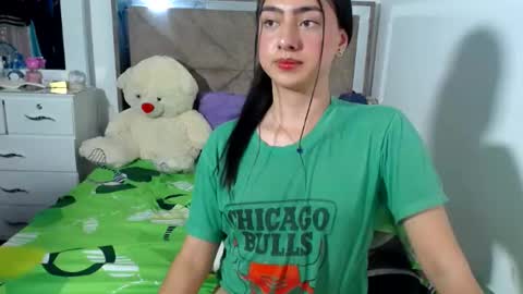 Snapshot of kammi_candy chatting on July 9, 2026, 2:48 am -- kammi -- online show from July 9, 2026, 2:48 am