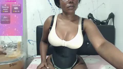 Snapshot of kandysexy chatting on May 16, 2026, 12:07 am Paola online show from May 16, 2026, 12:07 am