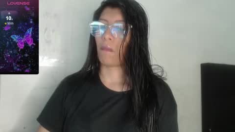 Snapshot of kanroji_mitsuri_11 chatting on December 3, 2024, 10:51 pm Sanctuary online show from December 3, 2024, 10:51 pm