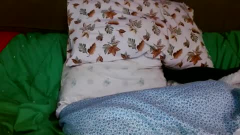 kaonashi69 online show from October 10, 2025, 12:59 pm