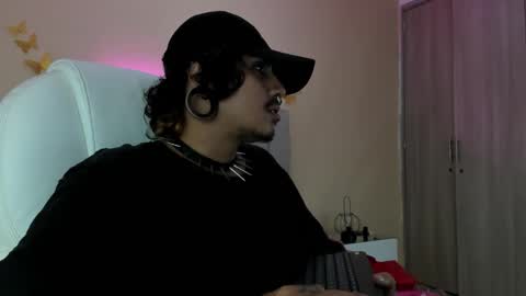 Snapshot of kaoz_23_ chatting on October 20, 2025, 2:45 am KaoZ Goeth online show from October 20, 2025, 2:45 am