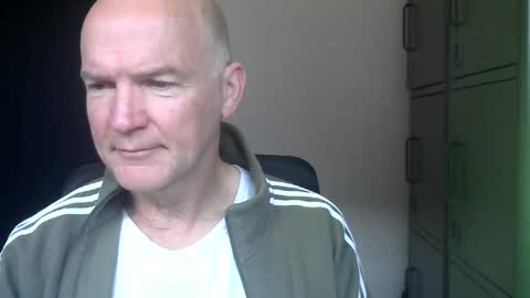 Snapshot of kapitein_rob chatting on April 19, 2026, 5:29 am Robbie online show from April 19, 2026, 5:29 am