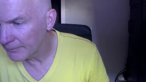Snapshot of kapitein_rob chatting on April 26, 2026, 6:27 pm Robbie online show from April 26, 2026, 6:27 pm