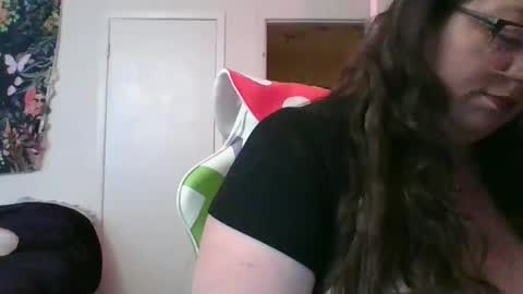 Snapshot of karamelbaby89 chatting on February 9, 2025, 7:05 am karamelbaby89 online show from February 9, 2025, 7:05 am