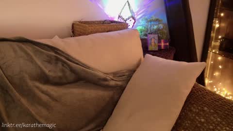 I am here around 5am GMT karathemagic online show from February 8, 2025, 4:03 am