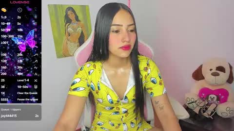 karely_sweet_ online show from February 23, 2025, 10:17 am