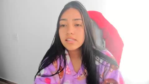 Snapshot of karely_sweet_ chatting on June 2, 2026, 9:39 pm karely_sweet_ online show from June 2, 2026, 9:39 pm
