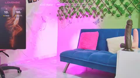 Snapshot of karen_ariass chatting on October 20, 2025, 1:44 pm Karen online show from October 20, 2025, 1:44 pm