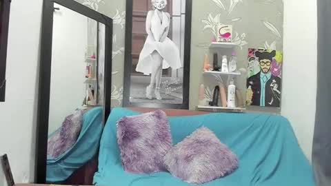 Karen online show from February 13, 2026, 9:00 pm