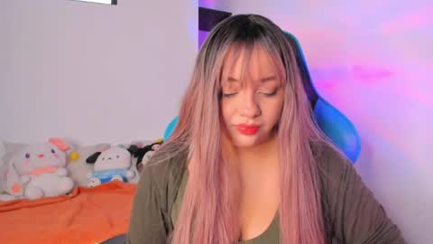 Snapshot of kariina_wong chatting on May 5, 2026, 4:15 pm kariina_wong online show from May 5, 2026, 4:15 pm